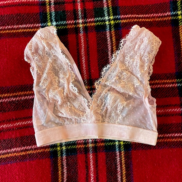 Victoria's Secret Other - NWOT Victoria’s Secret Pink Lace Dot Bralette